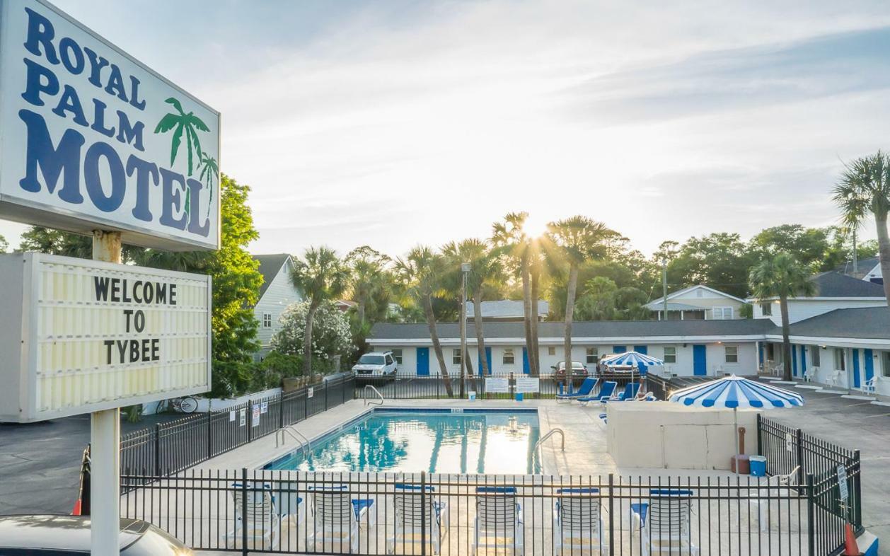 Royal Palms Motel Tybee Island Exterior photo